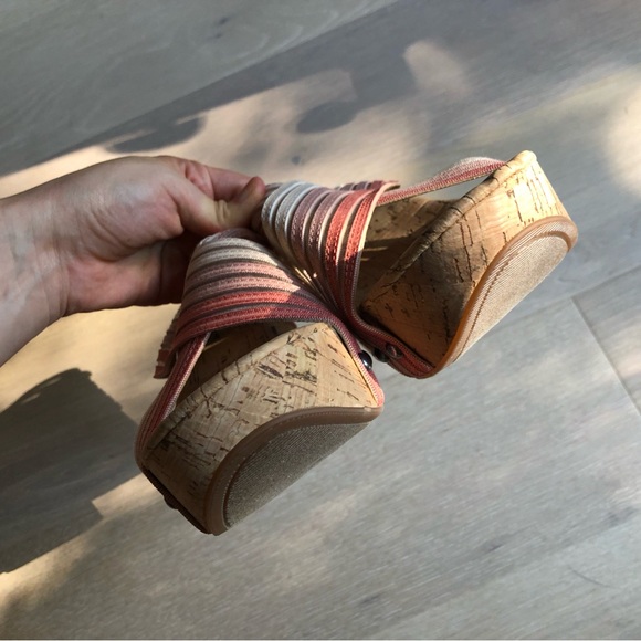 Lucky Brand Brand New Mykayla Cork Wedge Heels - Size 10 - Picture 7 of 12